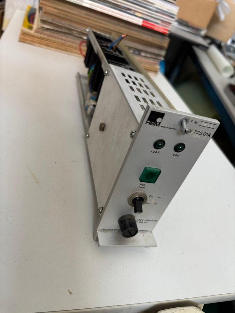 4 stuks lineaire pos-neg voedingen, Ophalen of Verzenden, Gebruikt