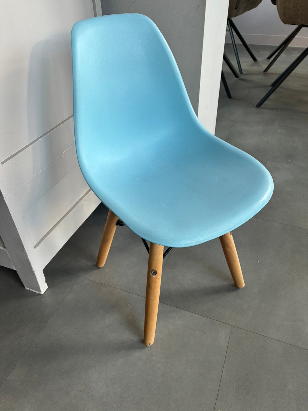 Kinderstoeltje lichtblauw, Ophalen, Zo goed als nieuw, Blauw, Eén