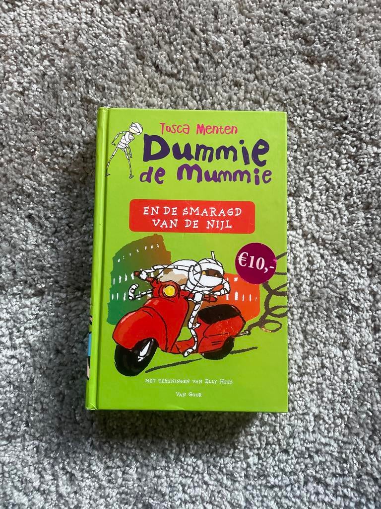 Tosca Menten - Dummie de mummie en de smaragd van de Nijl, Boeken, Ophalen of Verzenden, Zo goed als nieuw, Tosca Menten