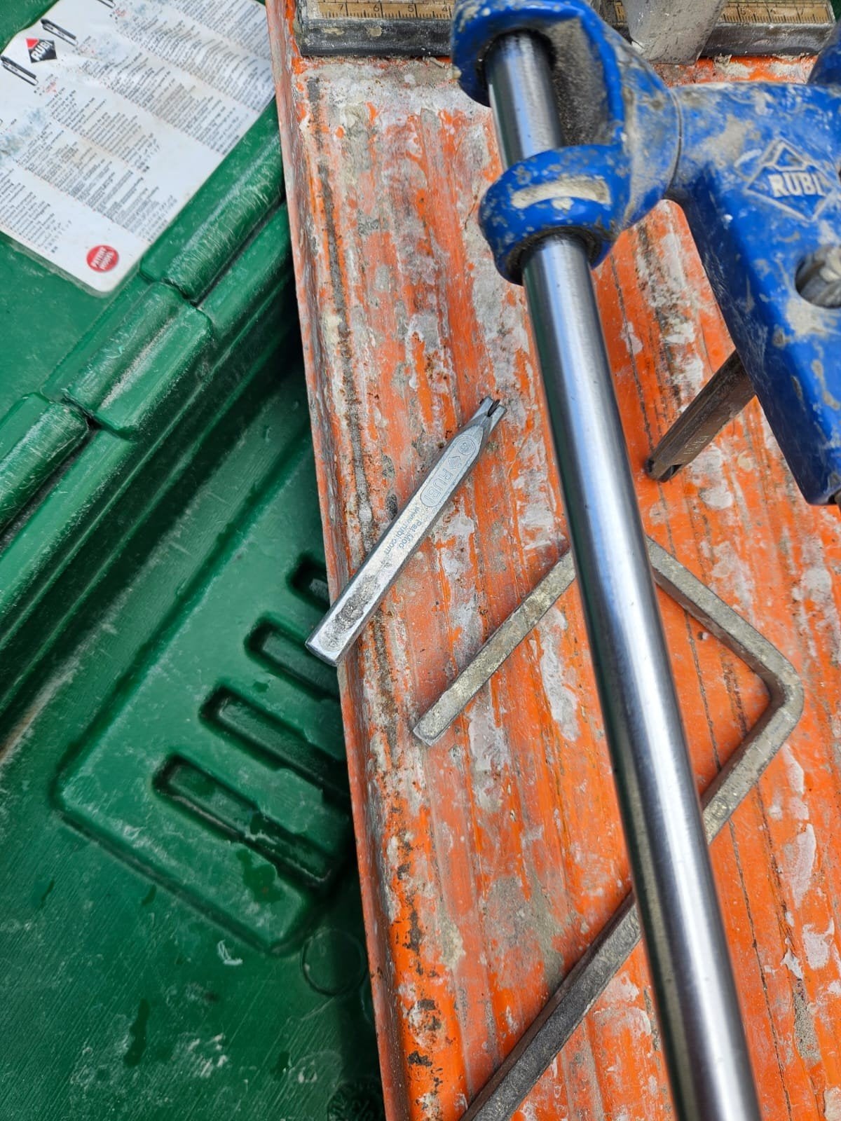 Tegelsnijder, Ophalen, Gebruikt