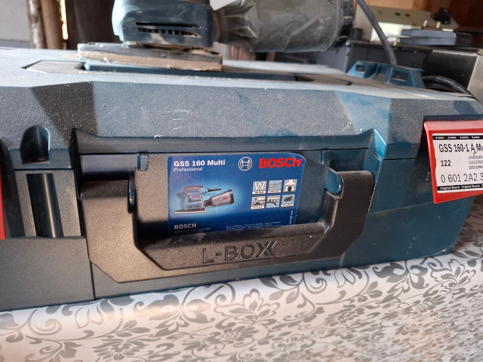 Bosch GSS 160 Multi Professional vlakschuurmachine, Ophalen of Verzenden, Zo goed als nieuw, Minder dan 600 watt, Vlakschuurmachine
