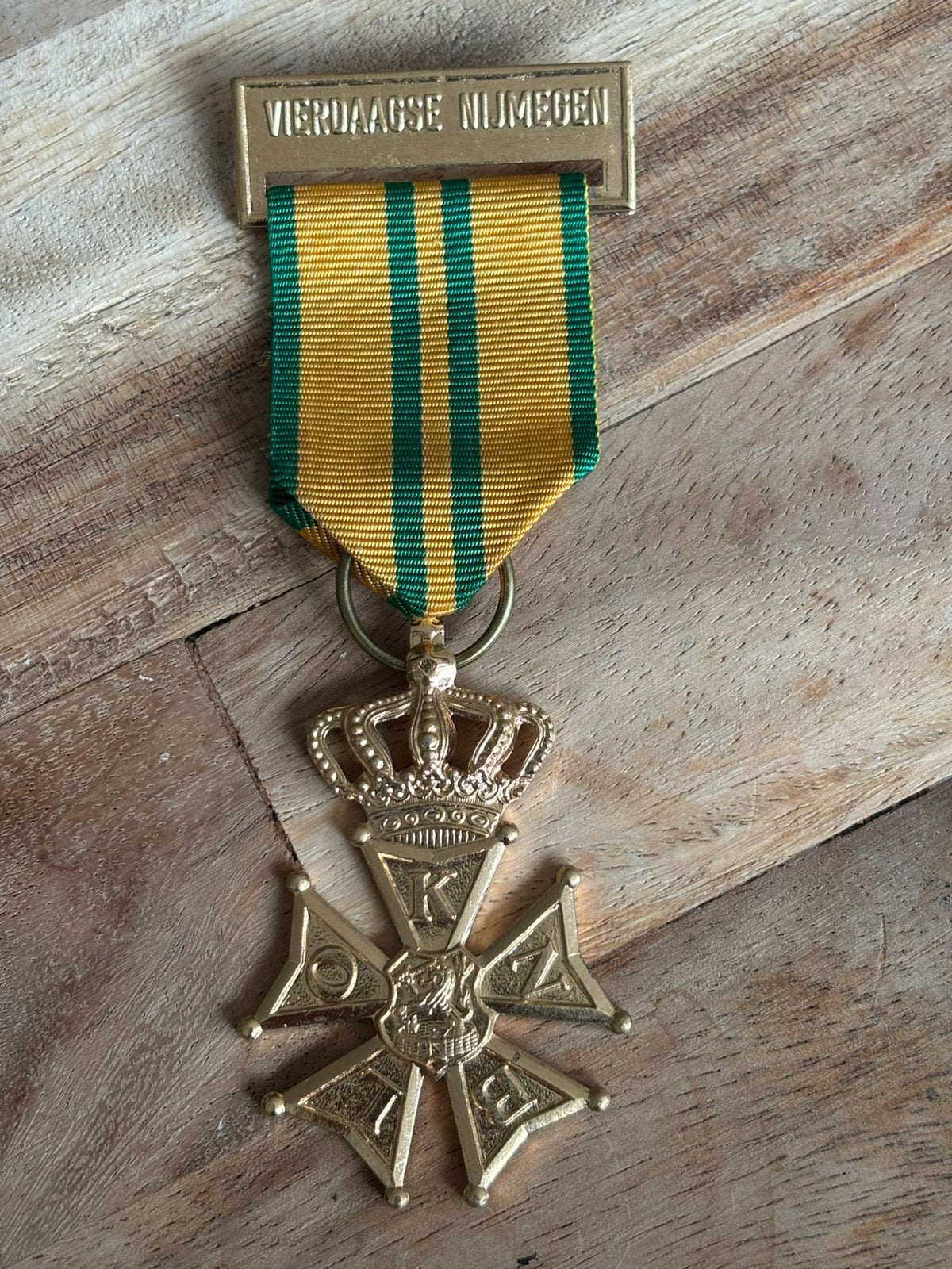 Medaille nijmeegse vierdaagse 2e deelname met kroon, Verzamelen, Verzenden, Landmacht, Nederland, Lintje, Medaille of Wings