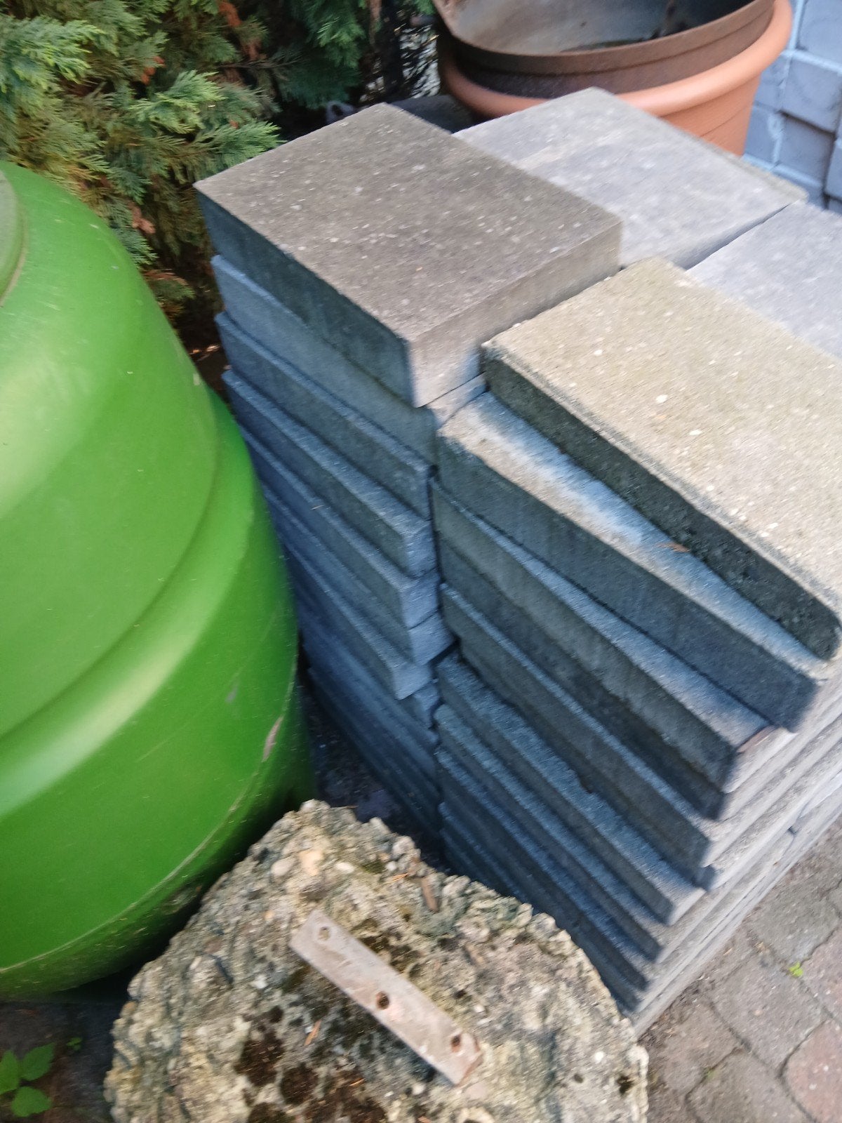 gratis stenen en kalkzandstenen, Tuin en Terras, Ophalen, Beton, Klinkers