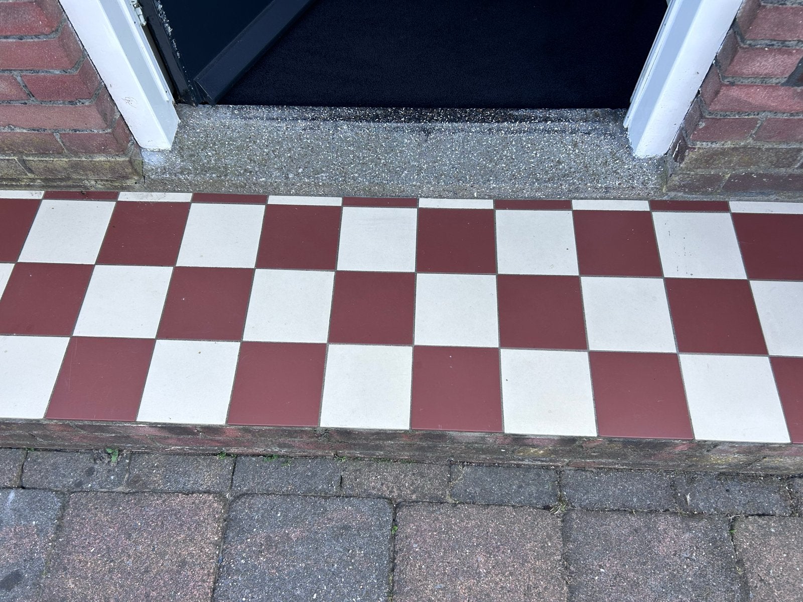 Winkelmans tegels 15x15 cm - wit en rood (nieuw), Doe-het-zelf en Verbouw, Ophalen, Keramiek, Nieuw, Minder dan 20 cm