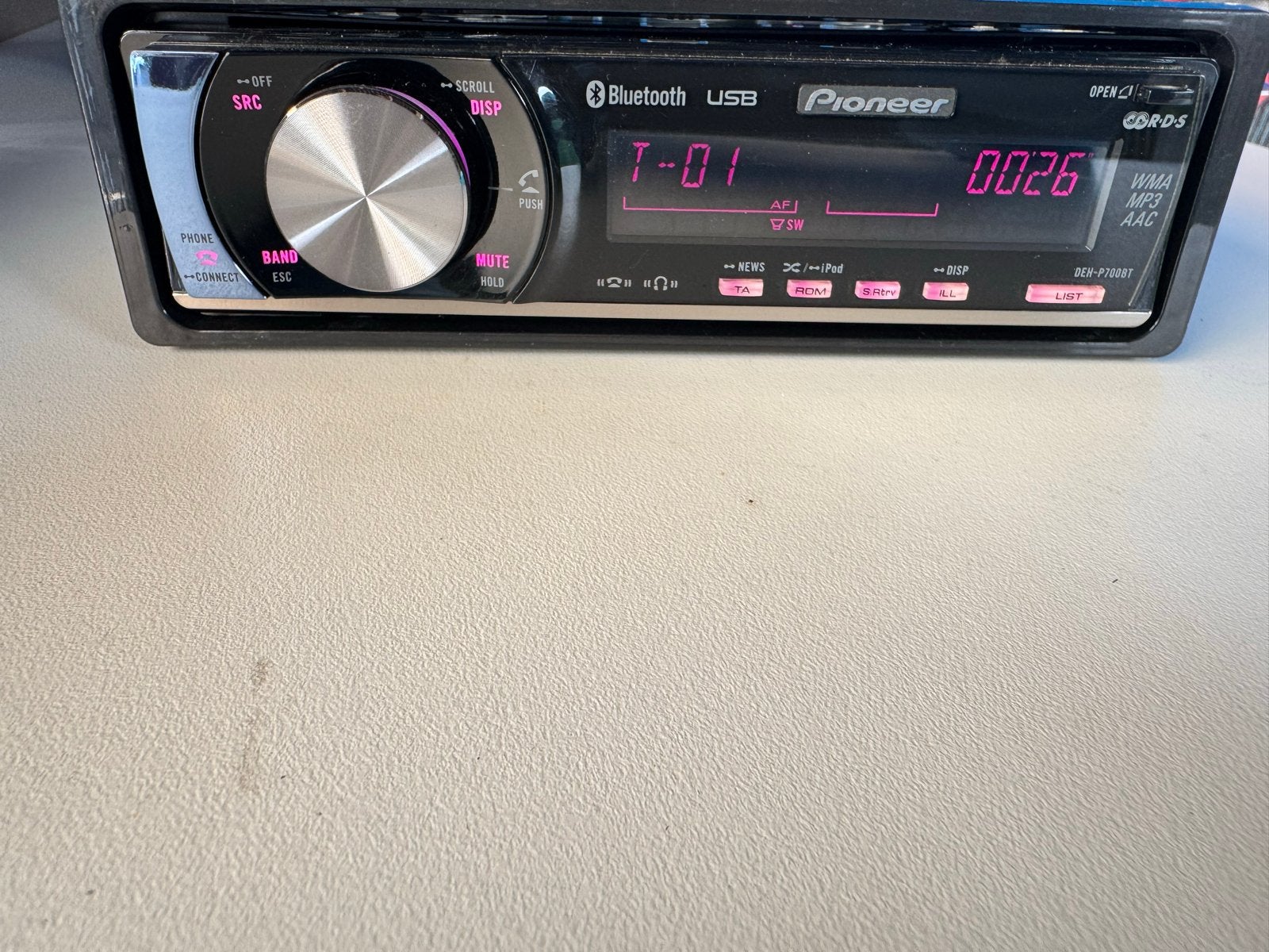 Pioneer DEH-P700BT Autoradio met Bluetooth en USB Aux, Ophalen of Verzenden, Zo goed als nieuw