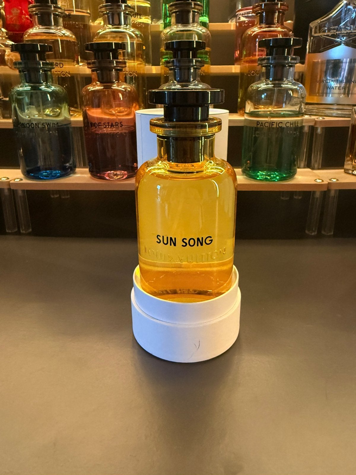 Louis Vuitton Sun Song, Verzenden, Zo goed als nieuw