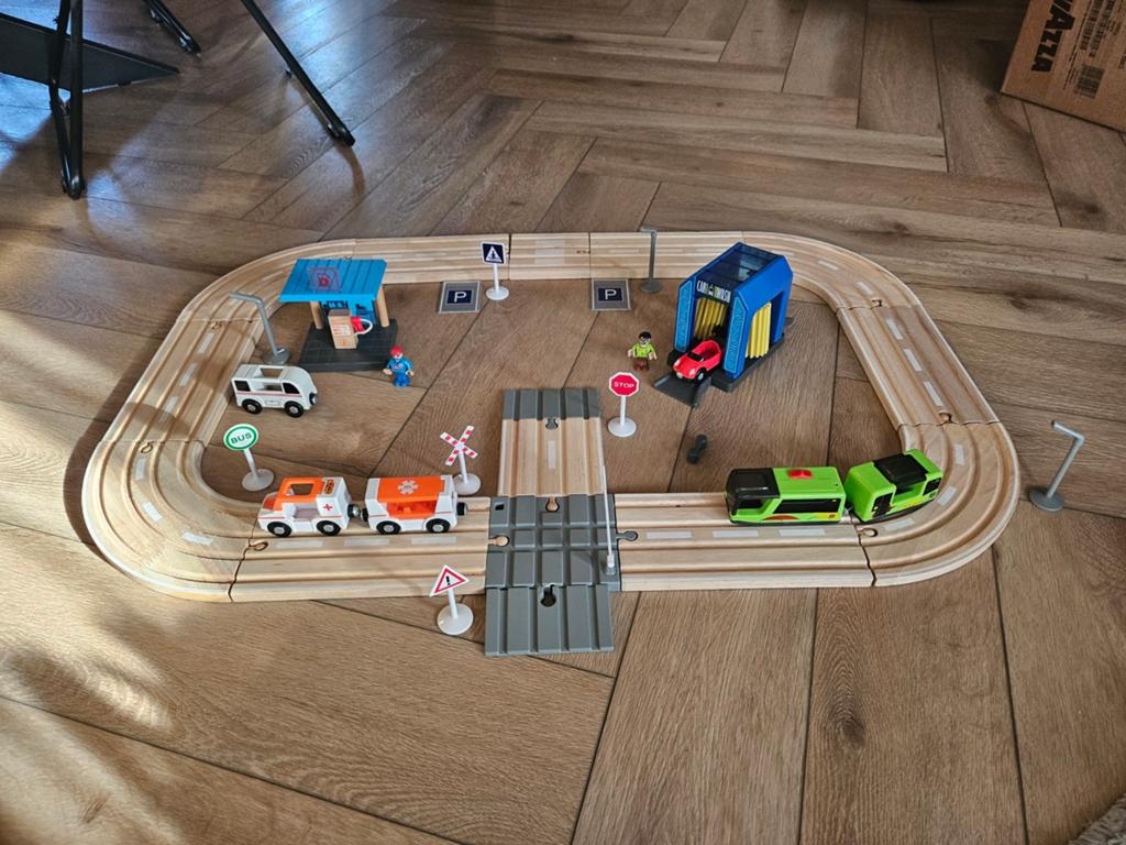 Houten treinbaan, Ophalen
