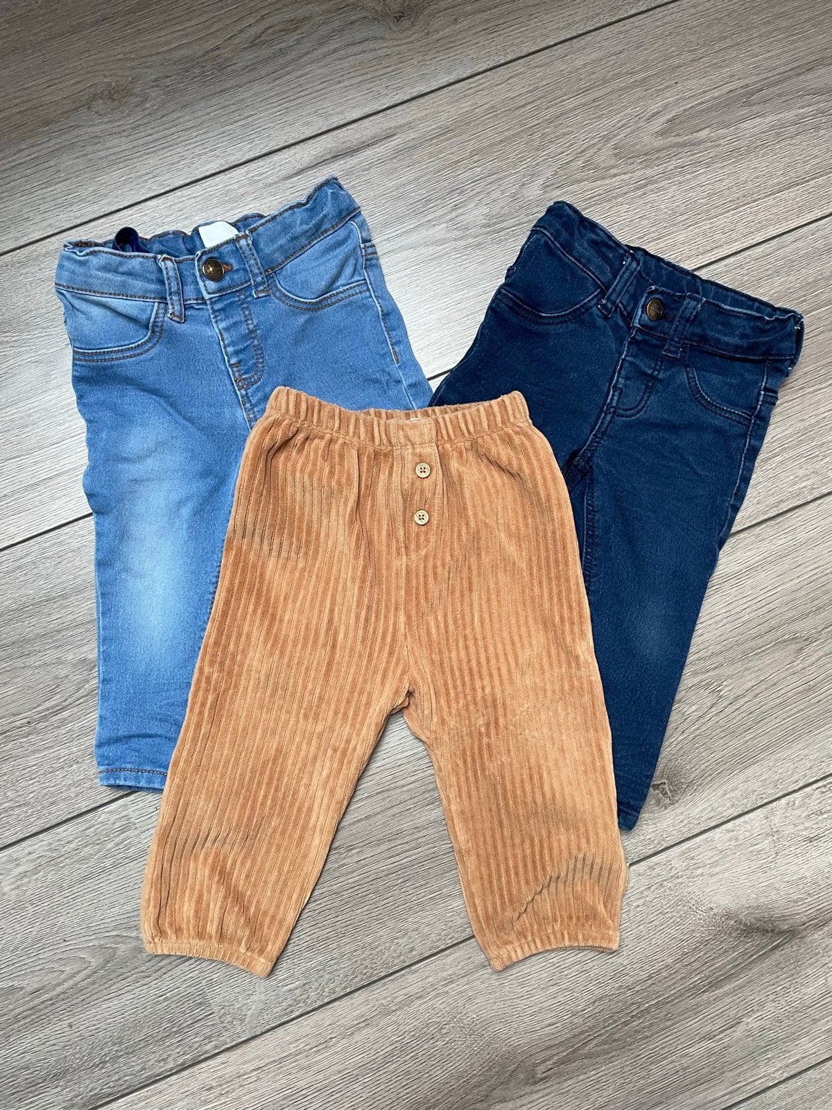 Hema Broekjes Maat 74 - Set van 3, Kinderen en Baby's, Ophalen of Verzenden, Gebruikt, Jongetje of Meisje, Setje