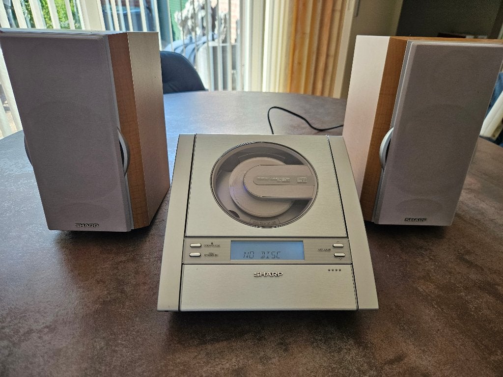 Sharp XL-3500H met 2 originele Sharp luidspreker, Ophalen, Cd-speler, Zo goed als nieuw, Sharp