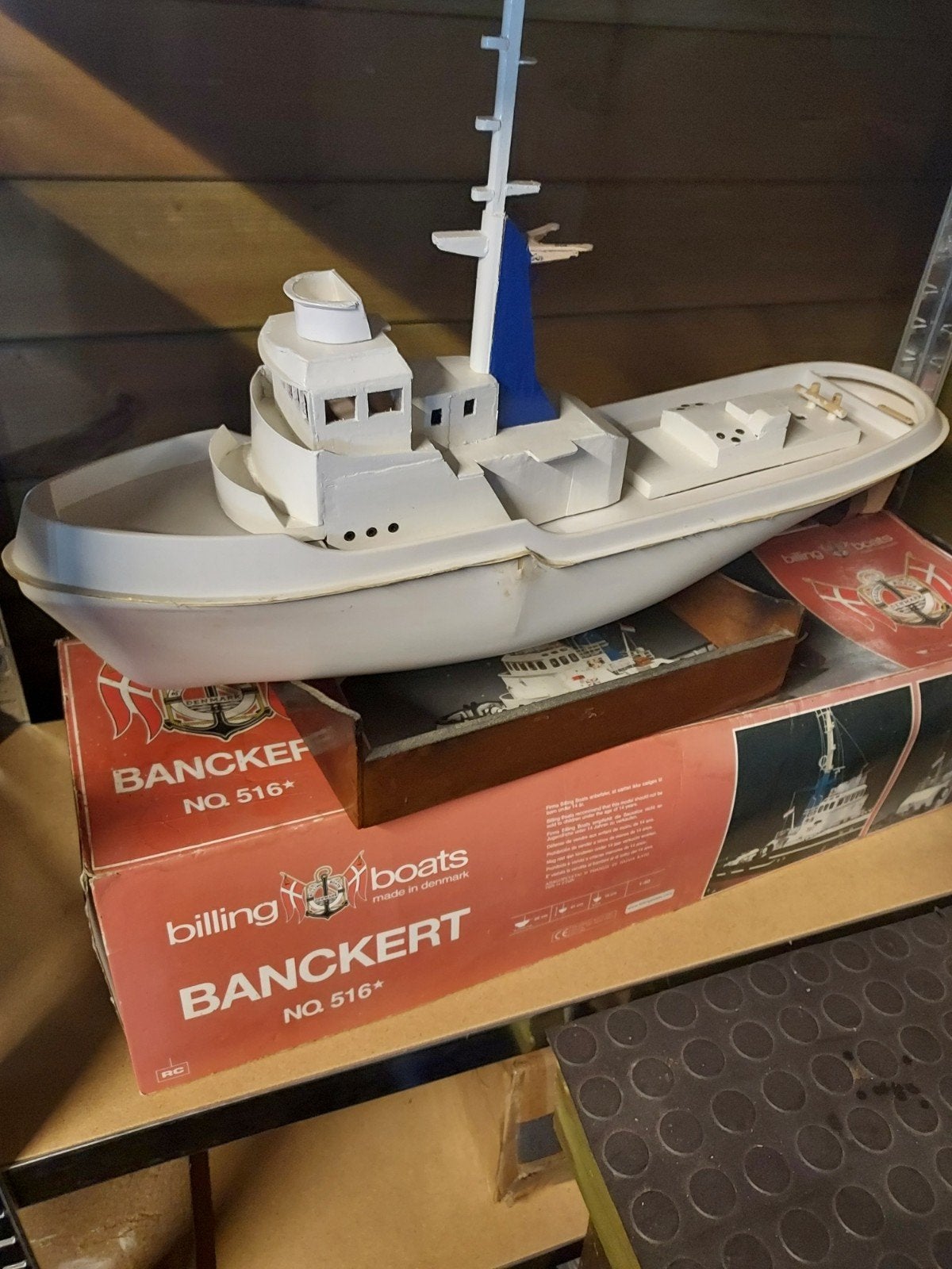 billing boats BANKERT. gestrand project!, Hobby en Vrije tijd, Modelbouw | Boten en Schepen, Ophalen, Nieuw, 1:32 tot 1:50, Overige merken