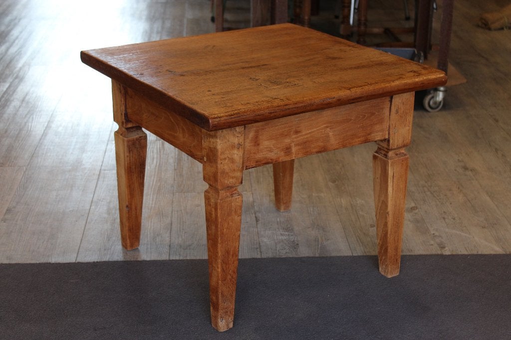 Brocante - Stevige stoere tafel in Teakhout!, Gebruikt, Vierkant, 55 tot 75 cm, Hout