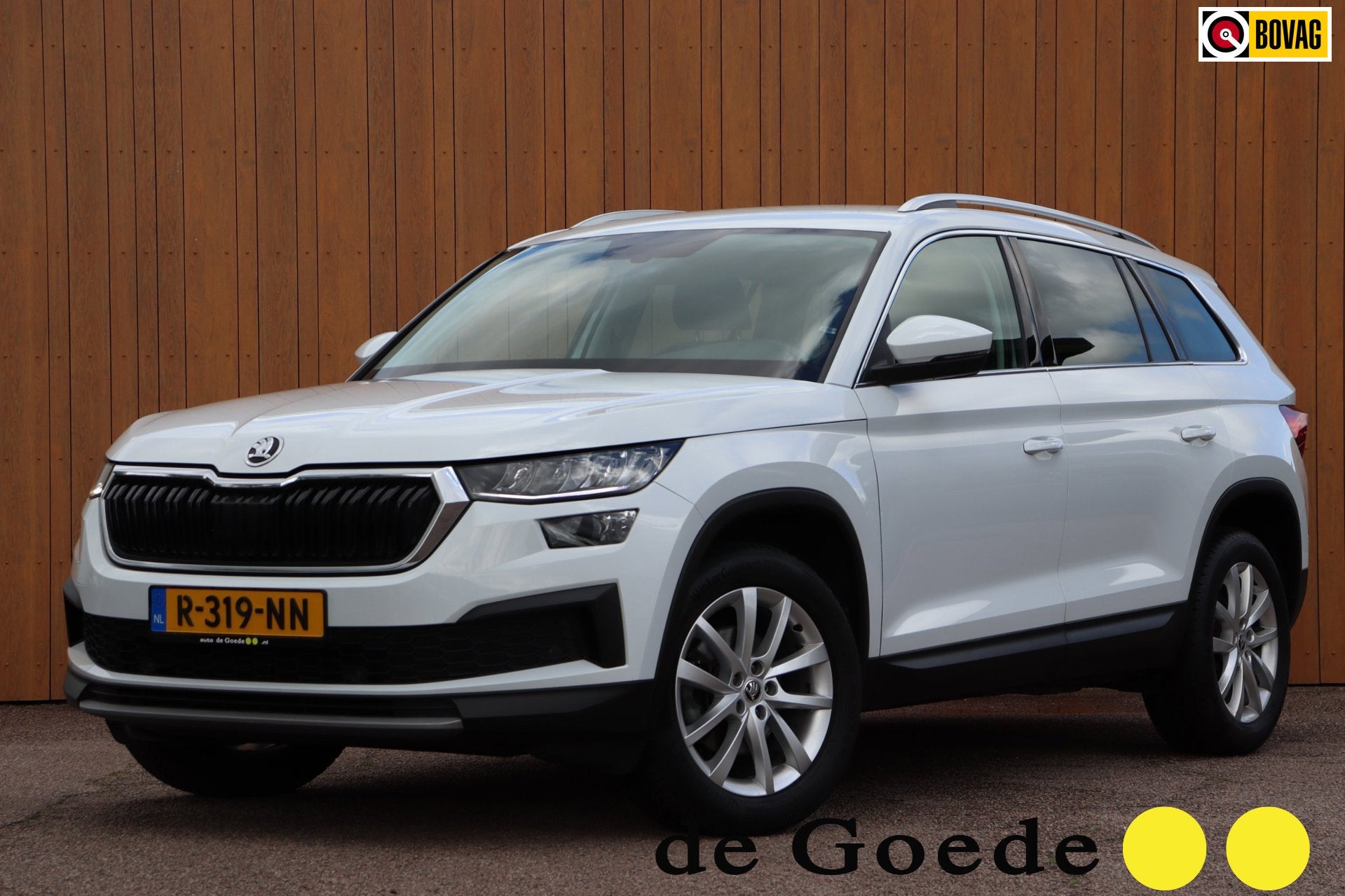 Skoda Kodiaq 1.5 TSI Business Edition orgNL el.trekhaak came, Auto's, 12 maanden, Euro 6, 4 cilinders, Leder en Stof