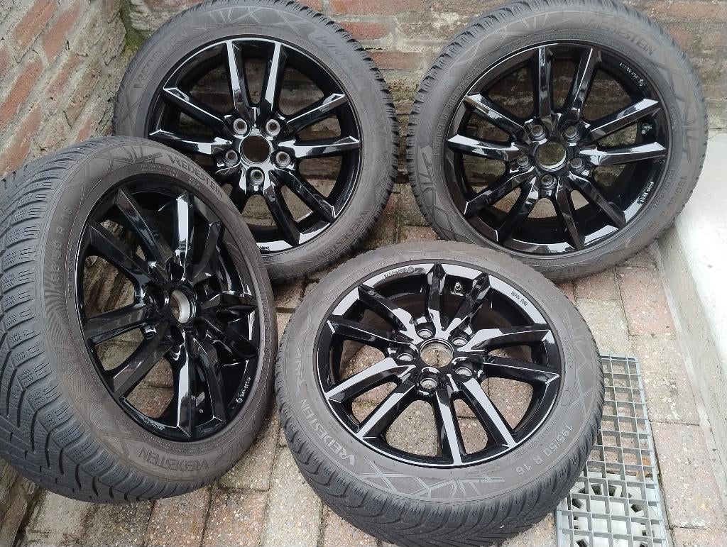 lm velgen en winterbanden Suzuki Swift Sport ZC33s 2017-2024, Auto-onderdelen, Banden en Velgen, Ophalen, Gebruikt, 16 inch, Banden en Velgen