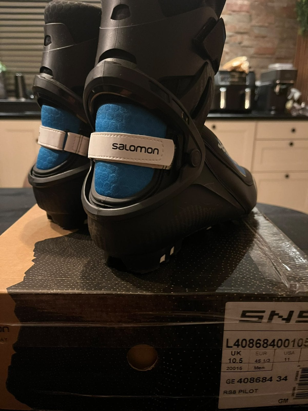 Salomon schaats en langlauf schoenen 45 1/3, Overige merken, Klapschaats, Ophalen of Verzenden, Zo goed als nieuw