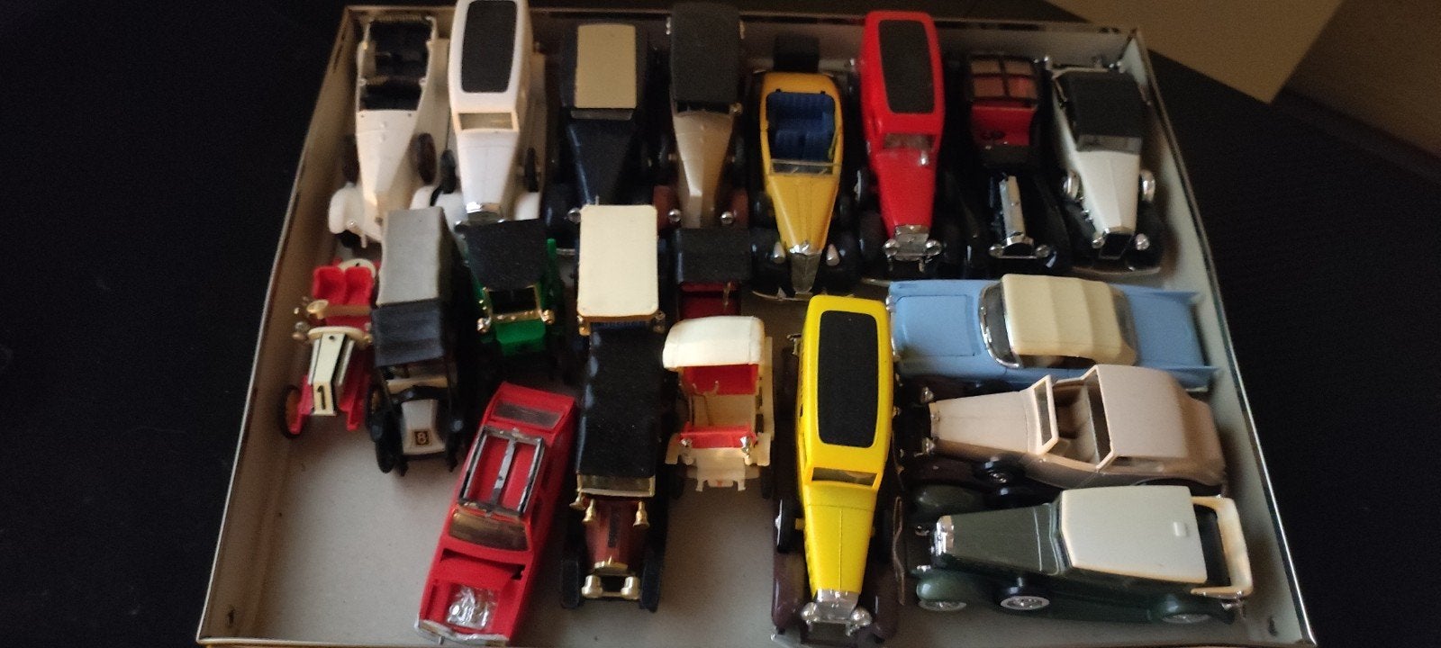 Collectie vintage die-cast auto's: Minialuxe & Solido, Ophalen of Verzenden, Auto, Solido