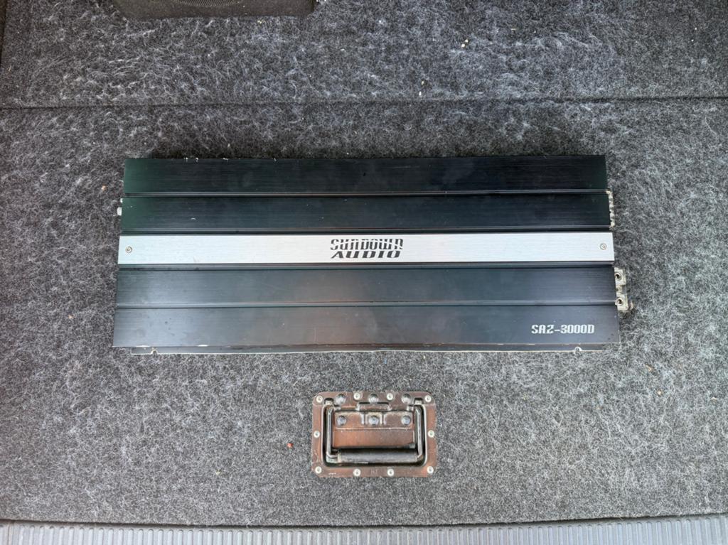 Sundown Audio SA-2 3000D monoblock, Auto diversen, Autospeakers, Zo goed als nieuw, Ophalen of Verzenden