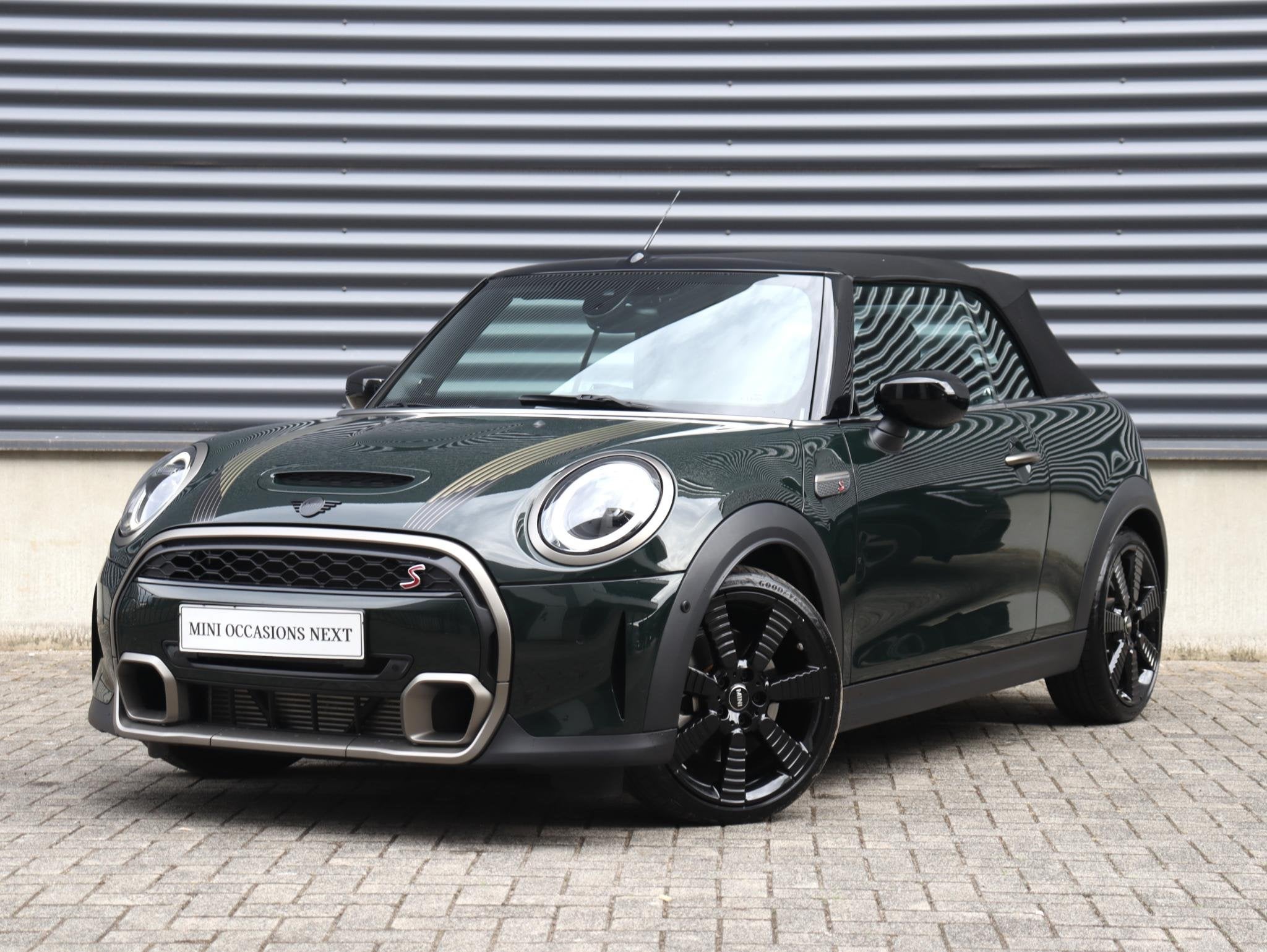 MINI Cabrio Cooper S | Resolute Edition + Camera + Head-Up +, Auto's, 1998 cc, 1300 kg, Gebruikt, 4 cilinders