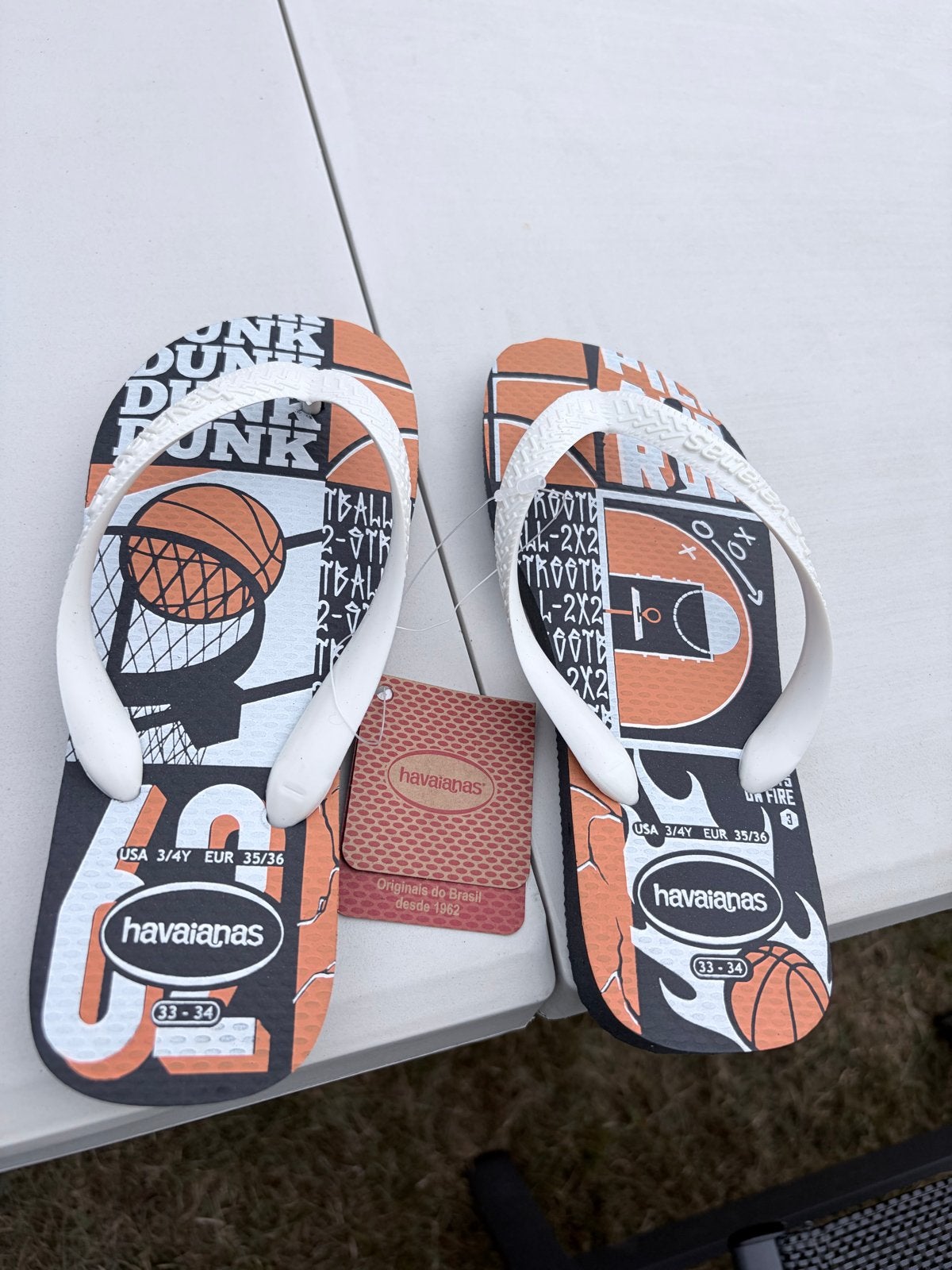 Havaianas teenslippers maat 33/34 grafiet wit - Nieuw!, Kinderen en Baby's, Kinderkleding | Schoenen en Sokken, ., Jongen of Meisje