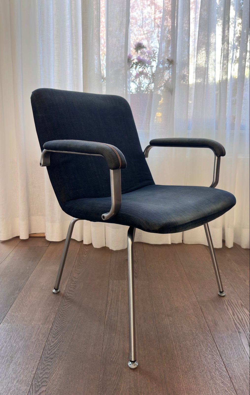 2 Artifort fauteuils design stoelen van Geoffrey D. Harcourt, Huis en Inrichting, Minder dan 75 cm, Ophalen of Verzenden, Zo goed als nieuw