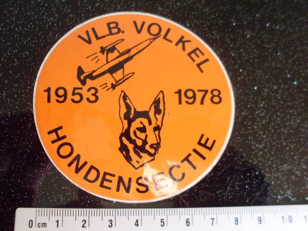 sticker vliegbasis volkel hondensectie 1978 25 jaar, Verzenden, Zo goed als nieuw, Bedrijf of Vereniging