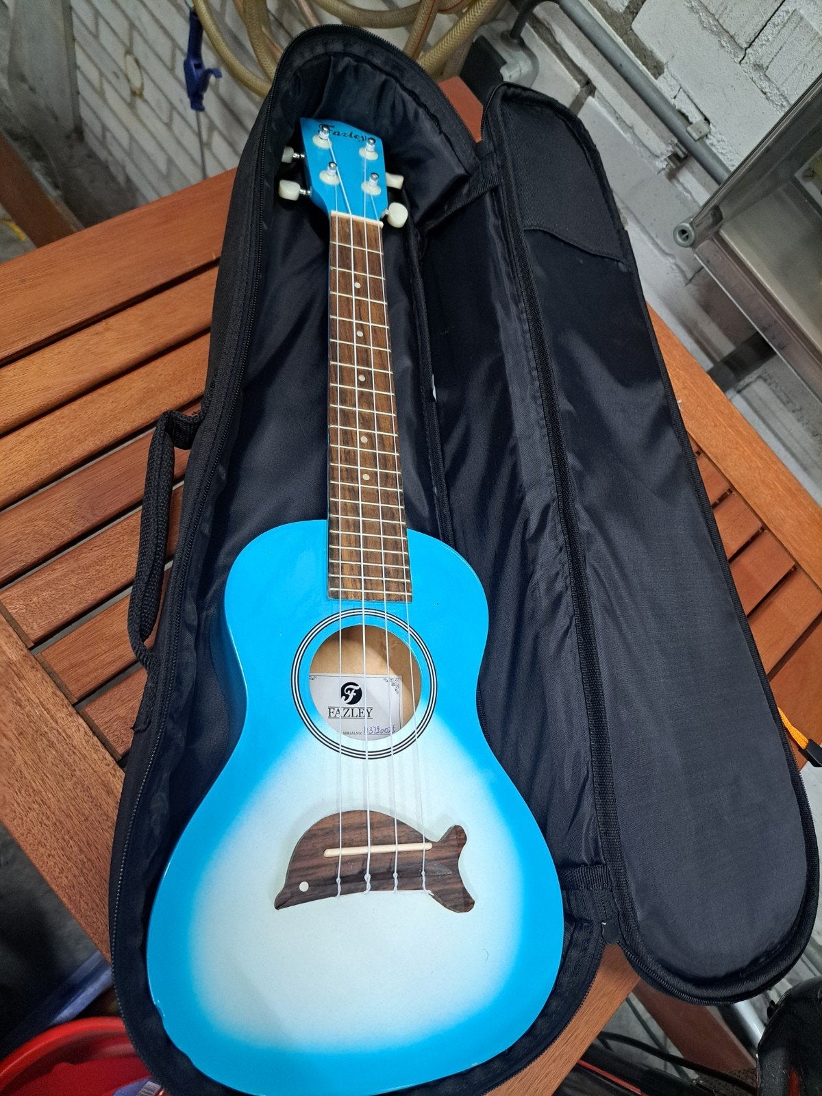 Dolphin concert-ukelele nieuwstaat, Ophalen, Nieuw, Ukelele