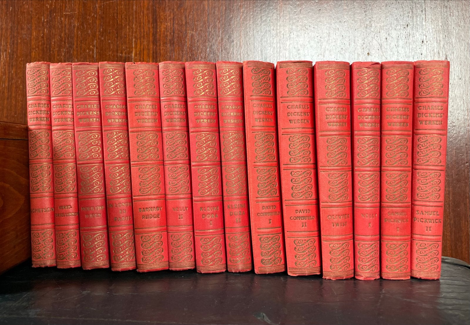 Verzameld werk van Charles Dickens - Rode banden, Boeken, Ophalen of Verzenden, Gelezen, Nederland