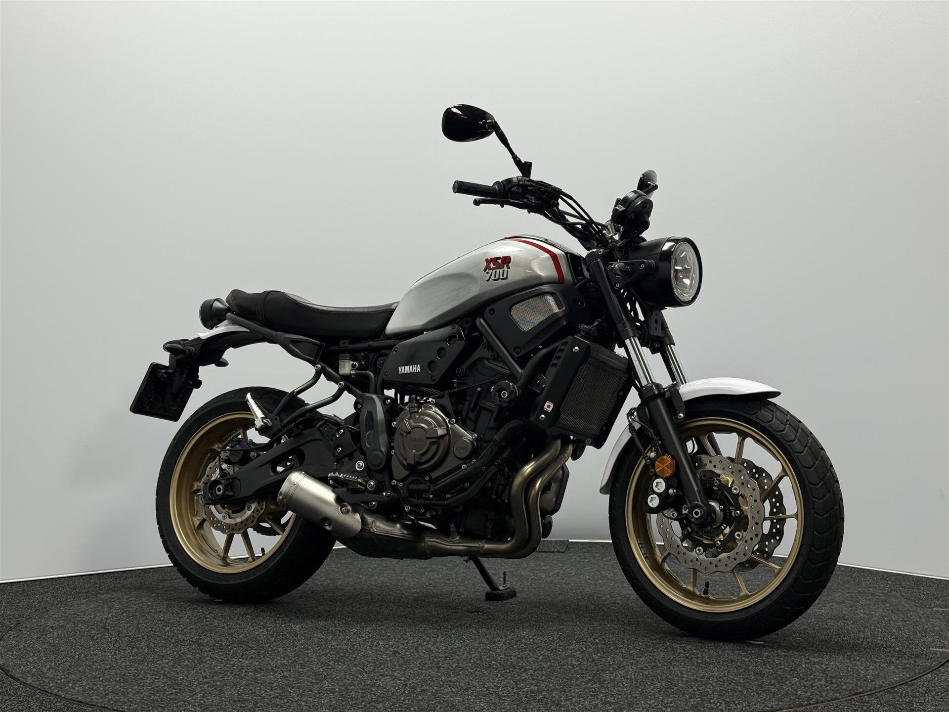 Yamaha XSR 700 XTRIBUTE, Motoren, Motoren | Yamaha, Bedrijf, Meer dan 35 kW, 689 cc, ABS