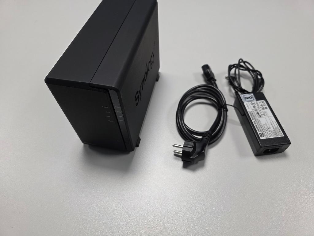 Synology NAS DS218play (dual bay), Computers en Software, NAS, Ophalen of Verzenden, Gebruikt
