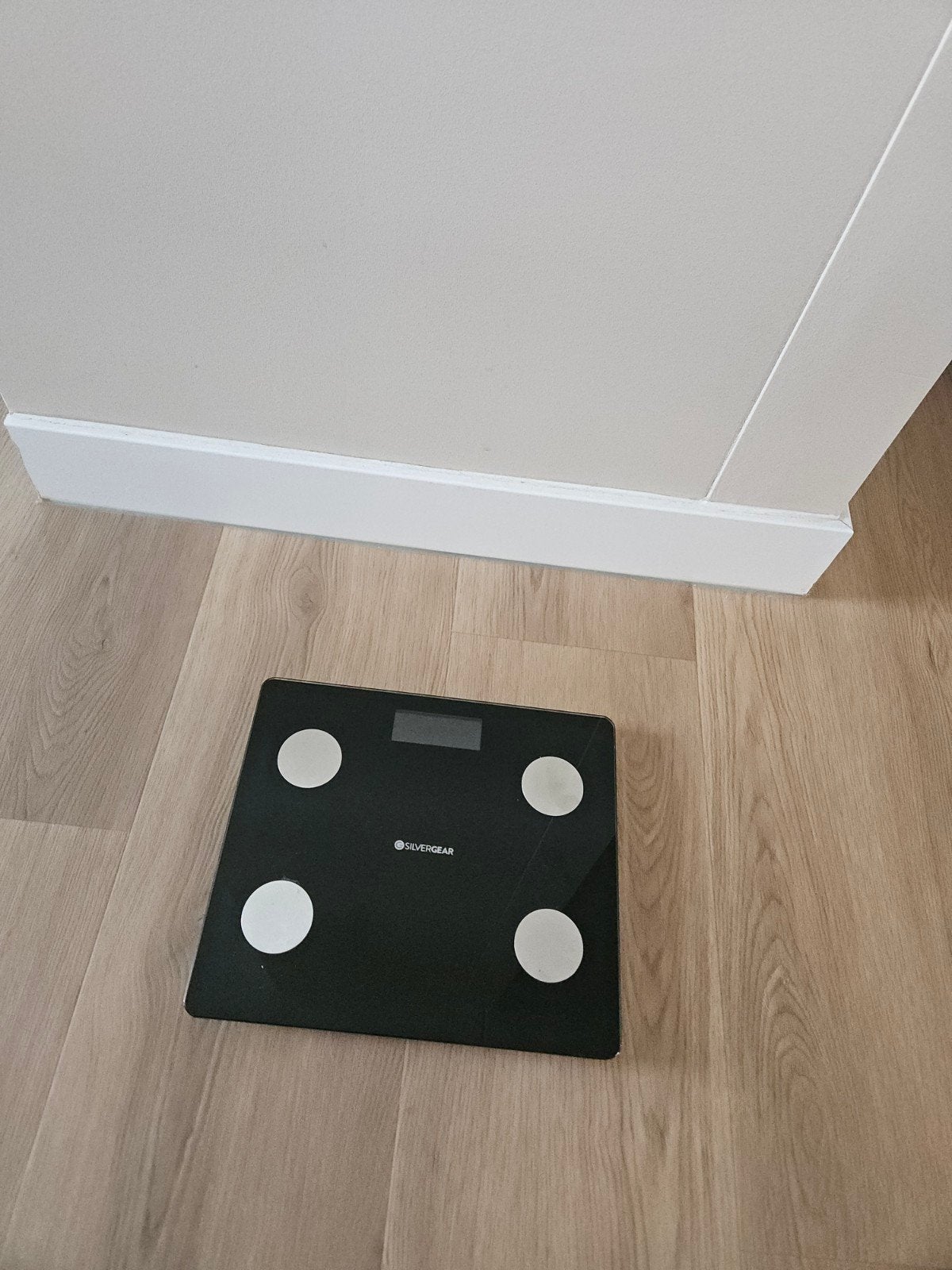 Silvergear Personenweegschaal - Zwart, Digitaal, Witgoed en Apparatuur, Weegschalen, Ophalen, 1 tot 500 gram, 100 kg of meer, Personenweegschaal