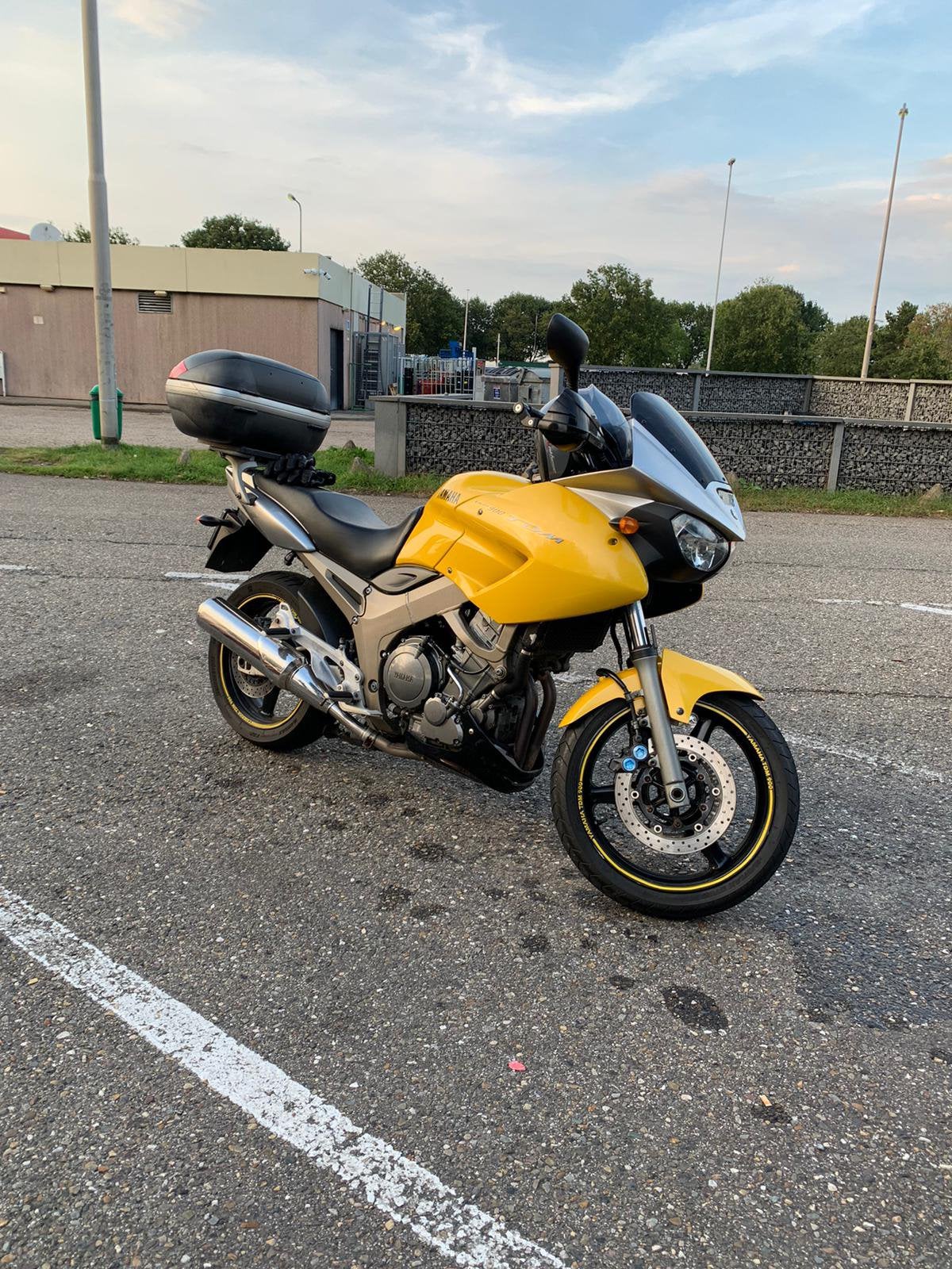 Zeer mooie Yamaha TDM, Motoren, 2 cilinders, Gebruikt, 900 cc, Particulier