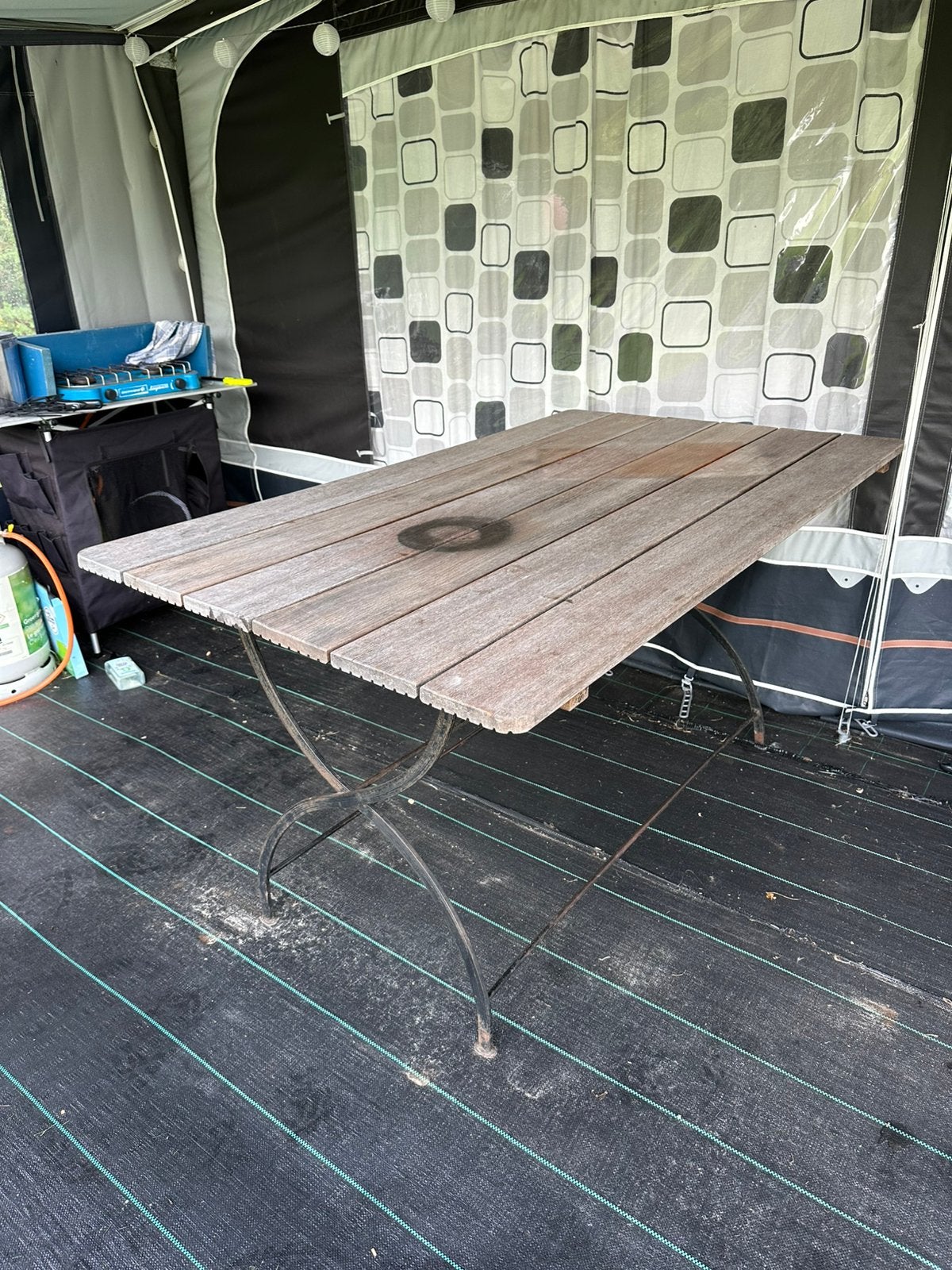 Gratis tuintafel, Ophalen, Gebruikt, Rechthoekig, Metaal