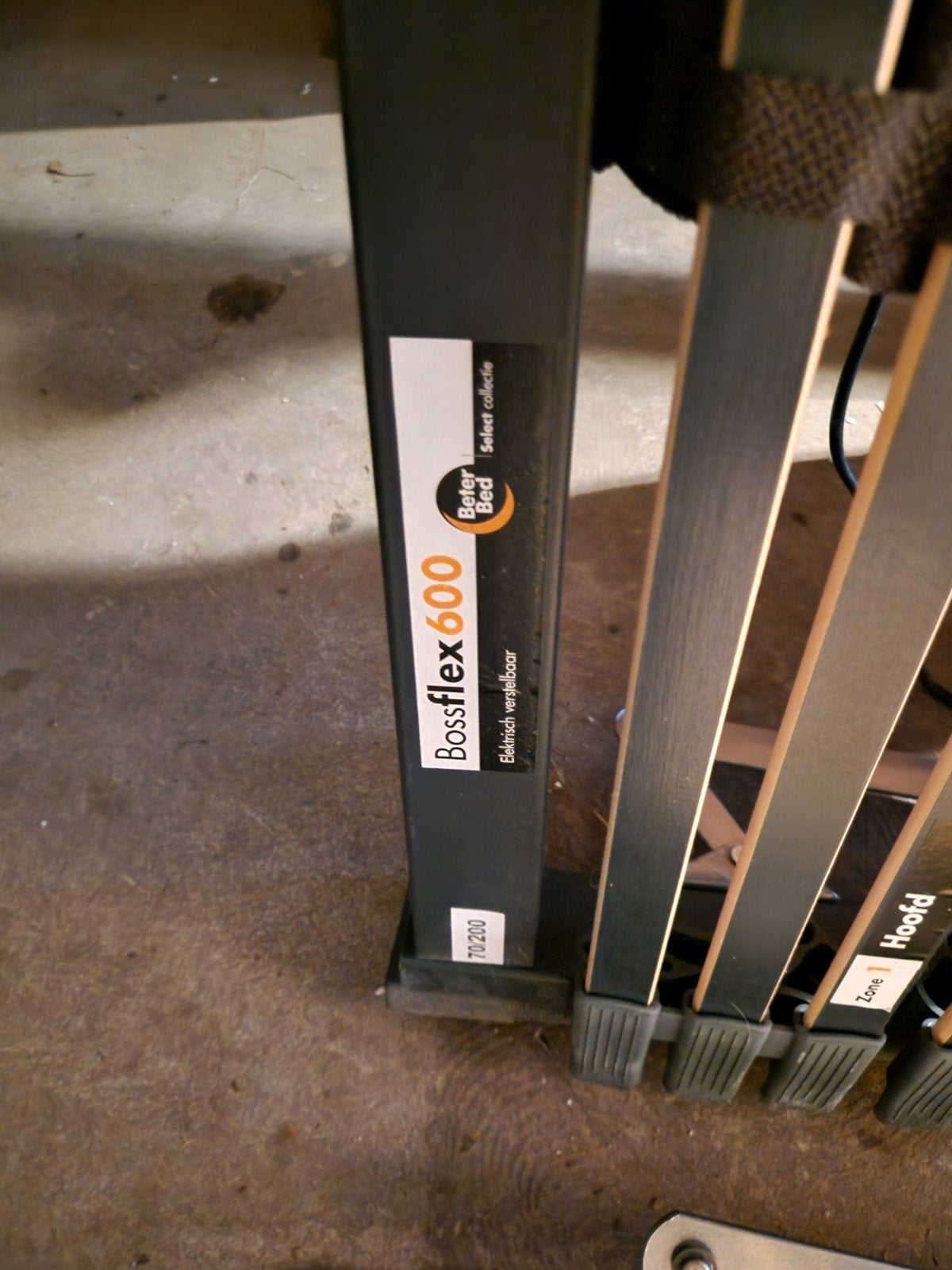 Bossflex 600 Elektrisch Verstelbare Lattenbodem 140x200, Ophalen, Verstelbaar, Zwart, Tweepersoons