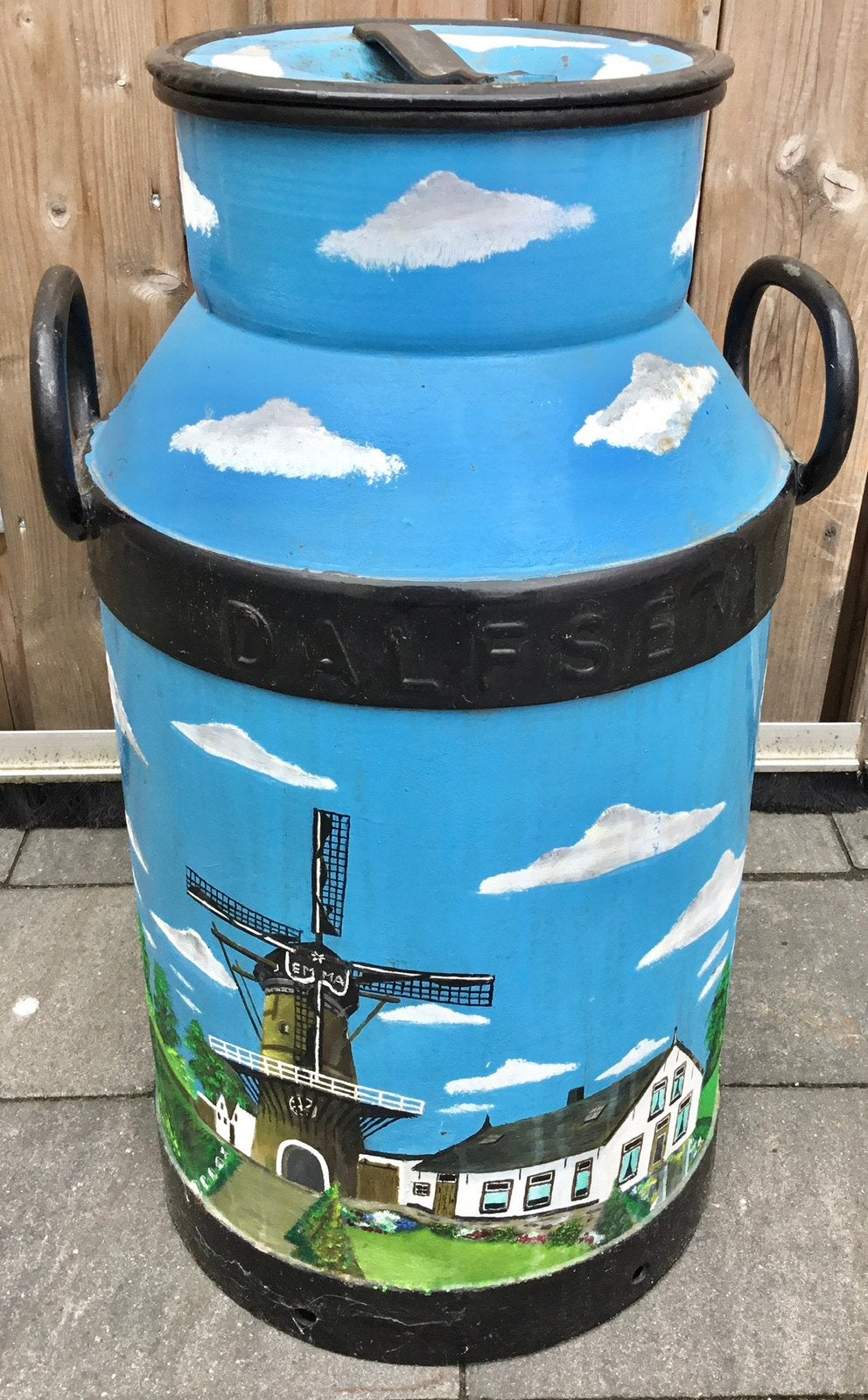 MOOIE BESCHILDERDE MELKBUS MET LANDELIJK TAFEREEL, Ophalen of Verzenden