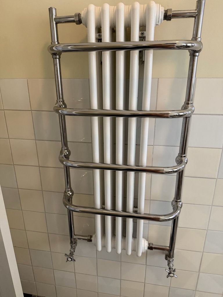 Albion Bath Co Aquarius handdoekradiator–incl kruiskranen, Ophalen, 100 tot 150 cm, Overige typen, 50 tot 100 cm