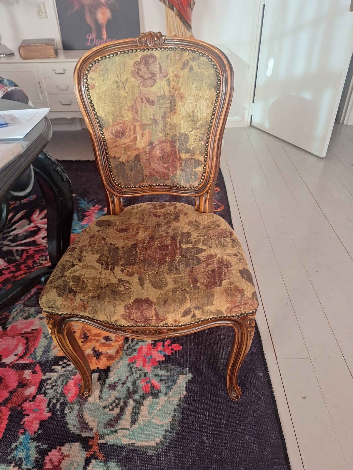 3 queen ann stoeltjes, Ophalen