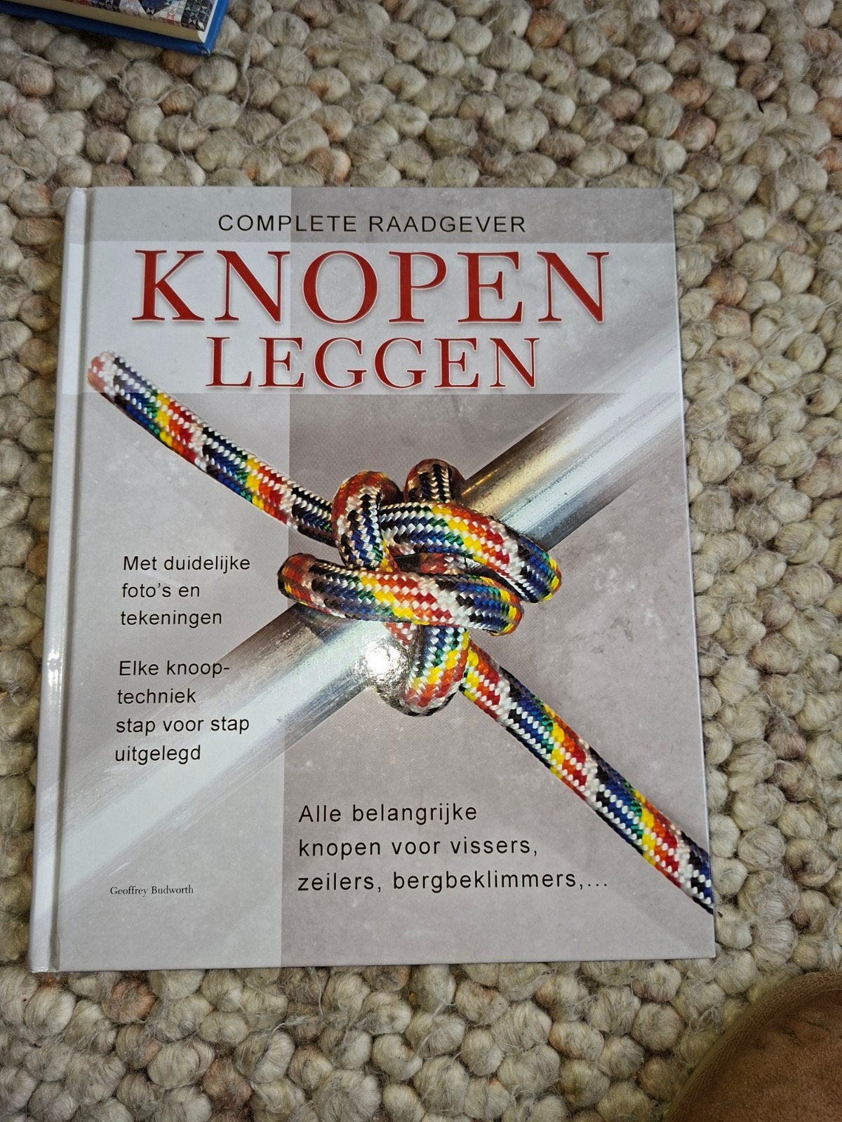 Compleet Handboek Knopen Leggen - Geoffrey Budworth, Ophalen of Verzenden, Zo goed als nieuw, Overige onderwerpen, Geoffrey Budworth