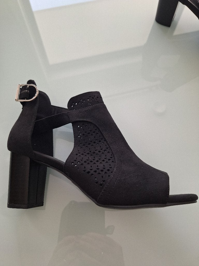 Te koop pumps, Kleding | Dames, Ophalen, Pumps, Zwart, Onbekend