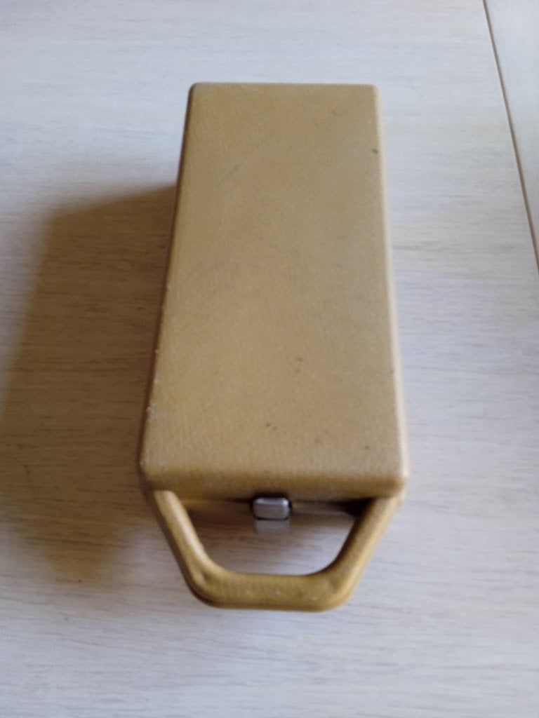 vintage opbergdoos voor muziek cassettebandjes, Ophalen of Verzenden, Zo goed als nieuw, Overige genres, 2 t/m 25 bandjes
