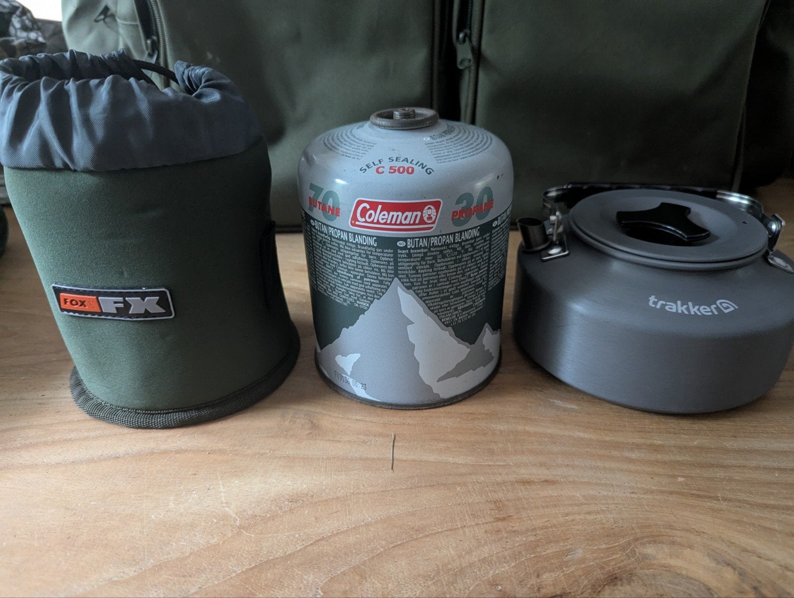 Trakker fluitketel + Coleman gastankje, Ophalen of Verzenden, Overige typen