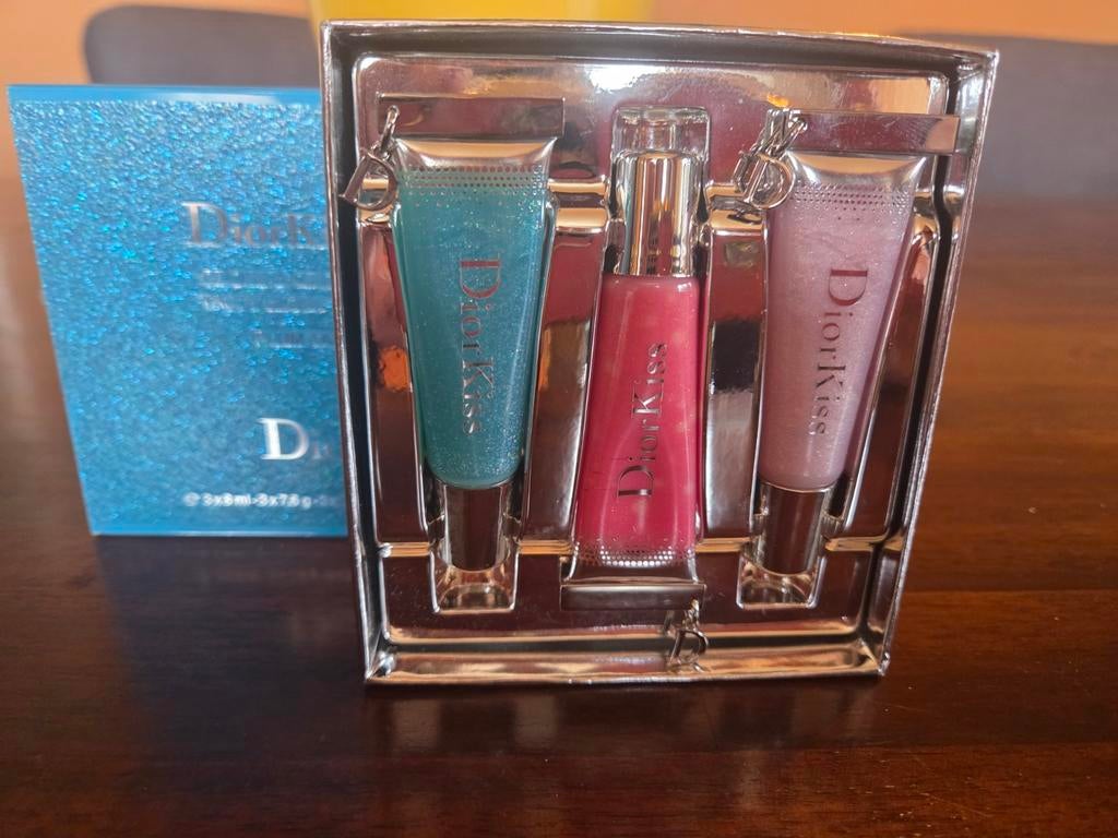 Dior Kisses Limited Lipgloss Set - Plum Tart (3x8ml), Verzenden
