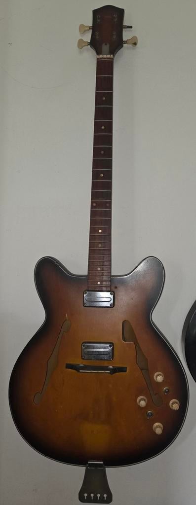 Vintage Eko gitaar en basgitaar - Licht beschadigd, Muziek en Instrumenten, Snaarinstrumenten | Gitaren | Bas, Ophalen of Verzenden