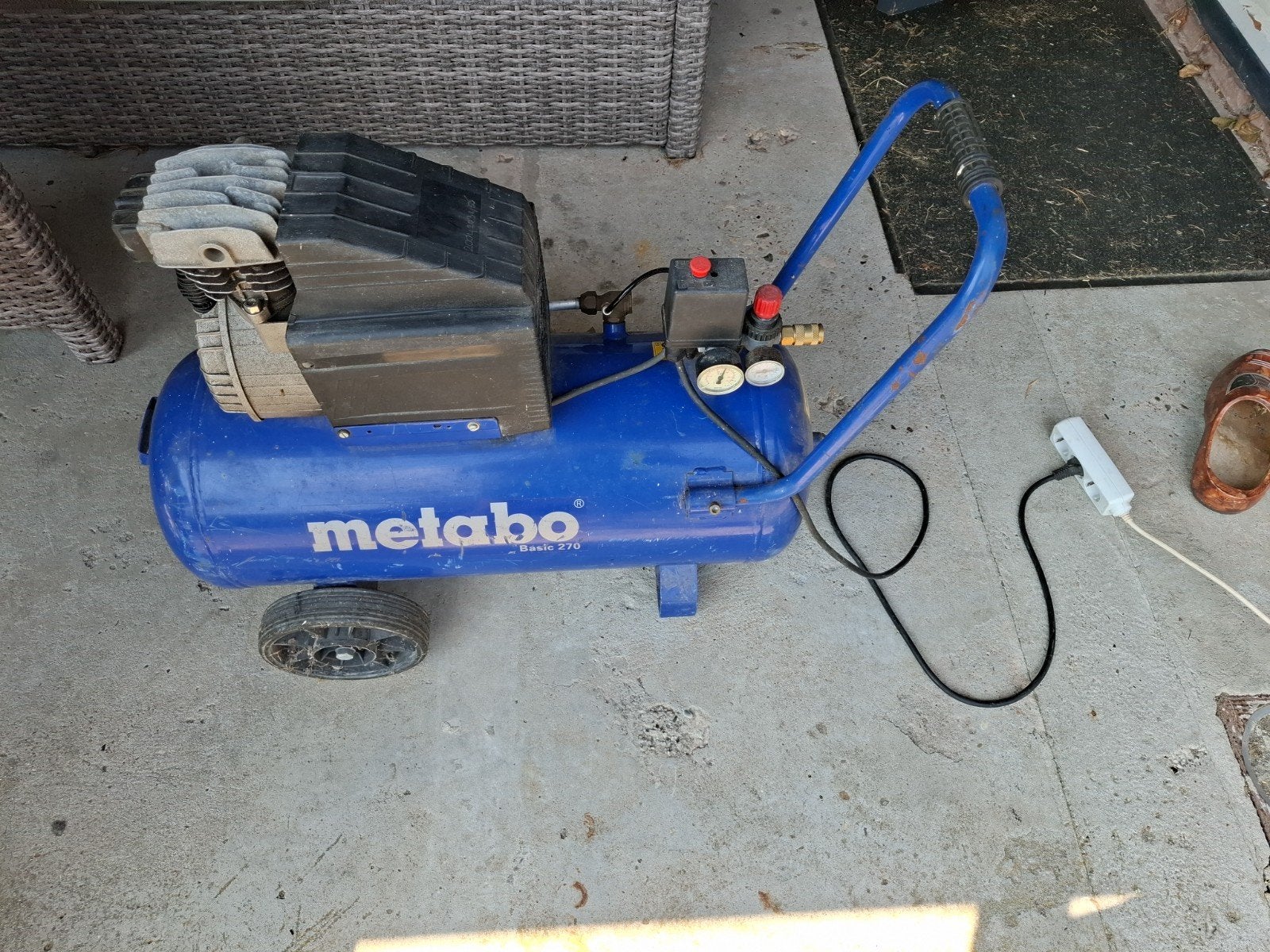 compressor metabo met toe behoren, Minder dan 25 liter, Ophalen, 200 tot 400 liter/min