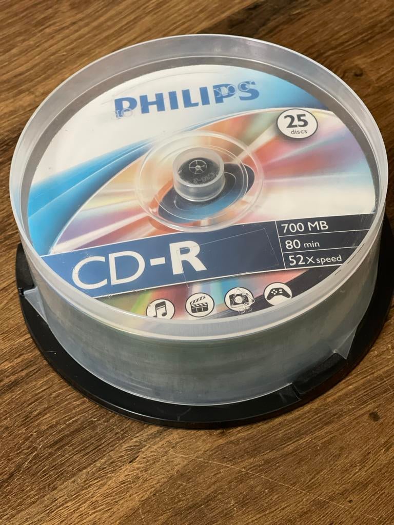 Philips CD-R 700 MB 80 min 52x speed (25 stuks), Ophalen of Verzenden, Zo goed als nieuw, Cd, Op spindel