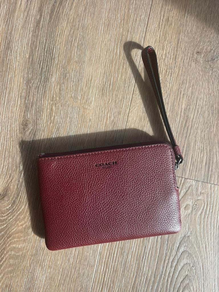 Bordeauxrode leren pouch, portemonnee, wristlet Coach, Sieraden, Tassen en Uiterlijk, Portemonnees, Ophalen of Verzenden