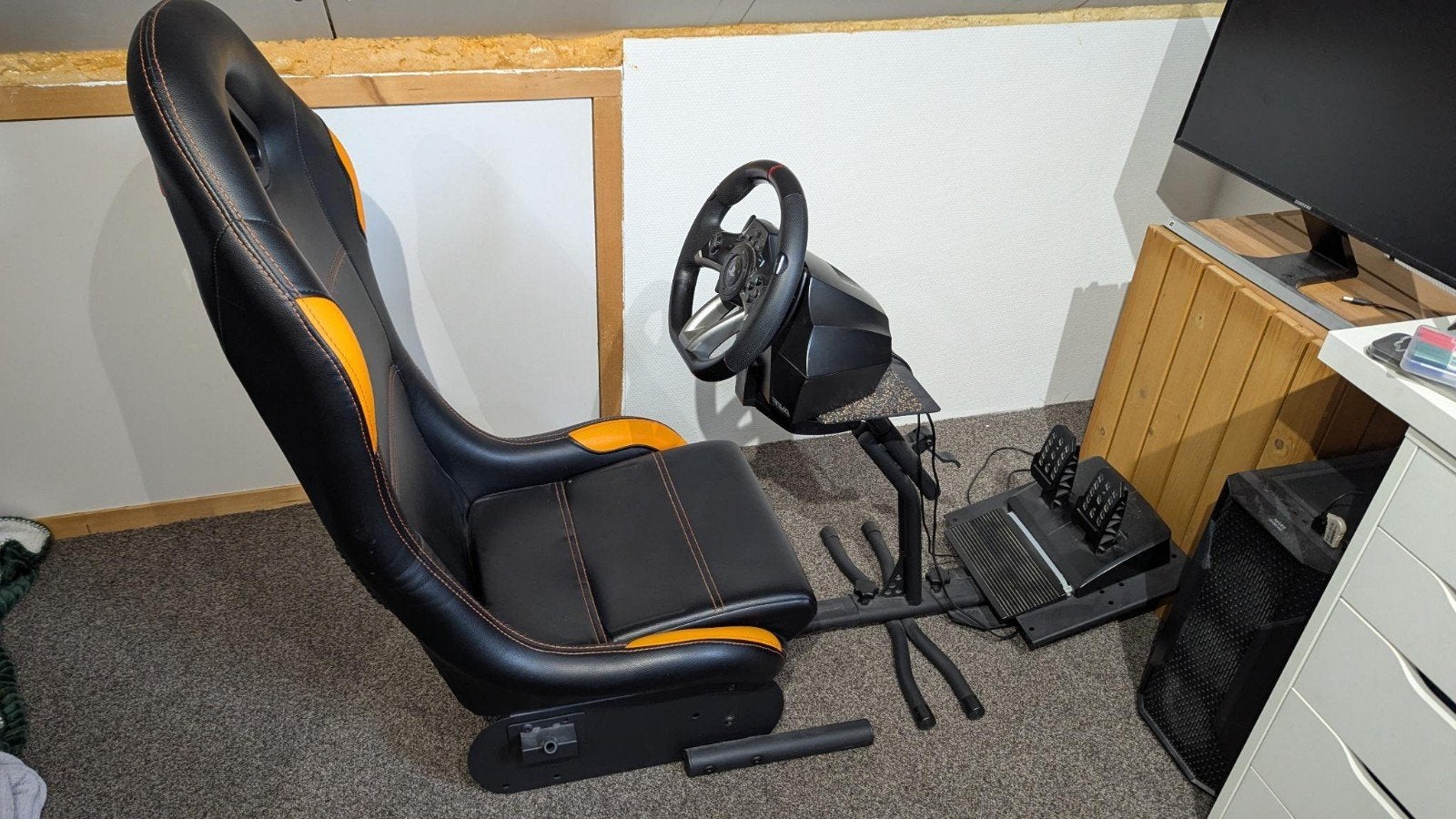 Playseat met pedalen en stuur, Ophalen, Zo goed als nieuw, Stuurtje of Sportattribuut