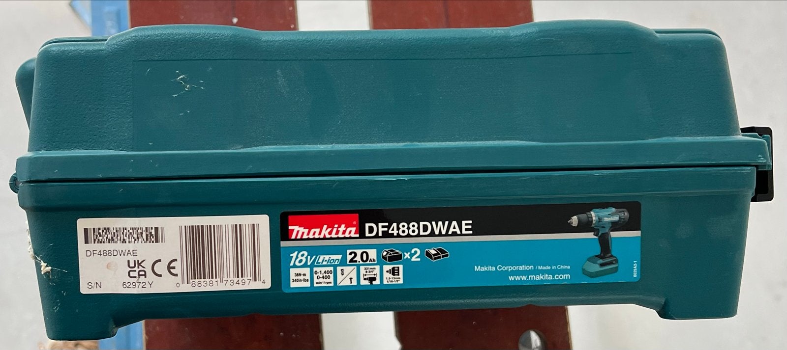 Makita DF488DWAE Accuboormachine 18V met 2 accu's en lader, Ophalen of Verzenden, Gebruikt, 600 watt of meer, Boor- en Schroefmachine