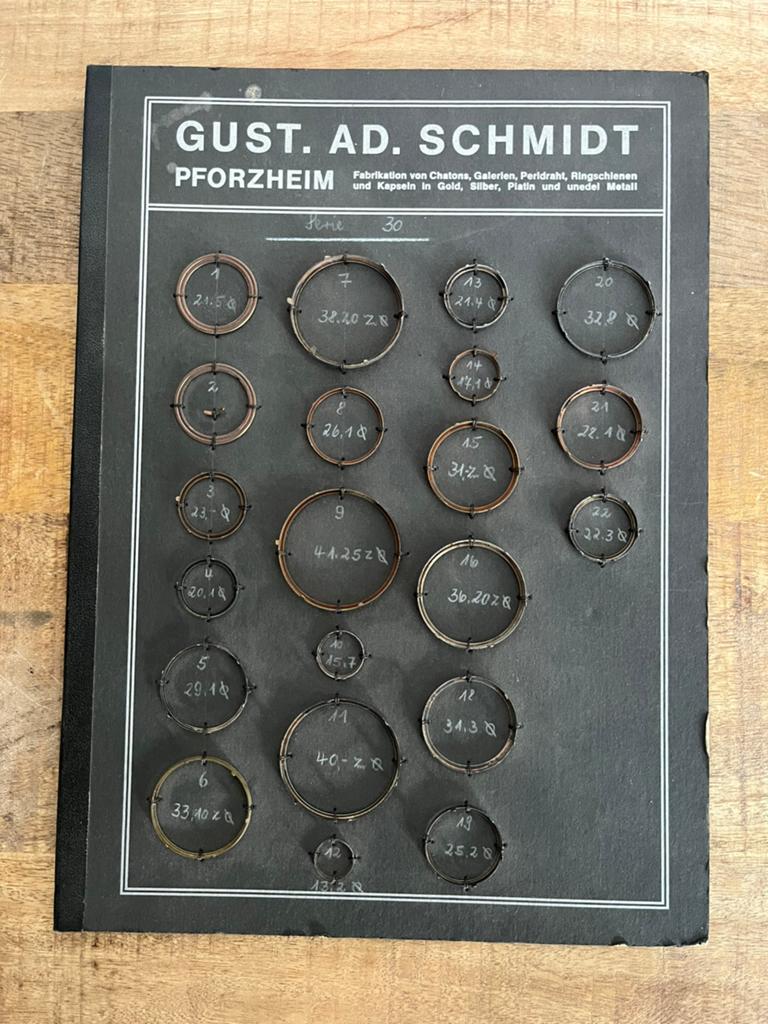 antiek sieraad monsterboard  goudsmid, Antiek en Kunst, Ophalen of Verzenden