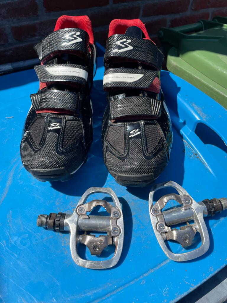 MTB schoenen Spiuk Rocca met pedalen - Maat 45, Fietsen en Brommers, Fietsaccessoires | Fietskleding, Gebruikt, Heren, Schoenen