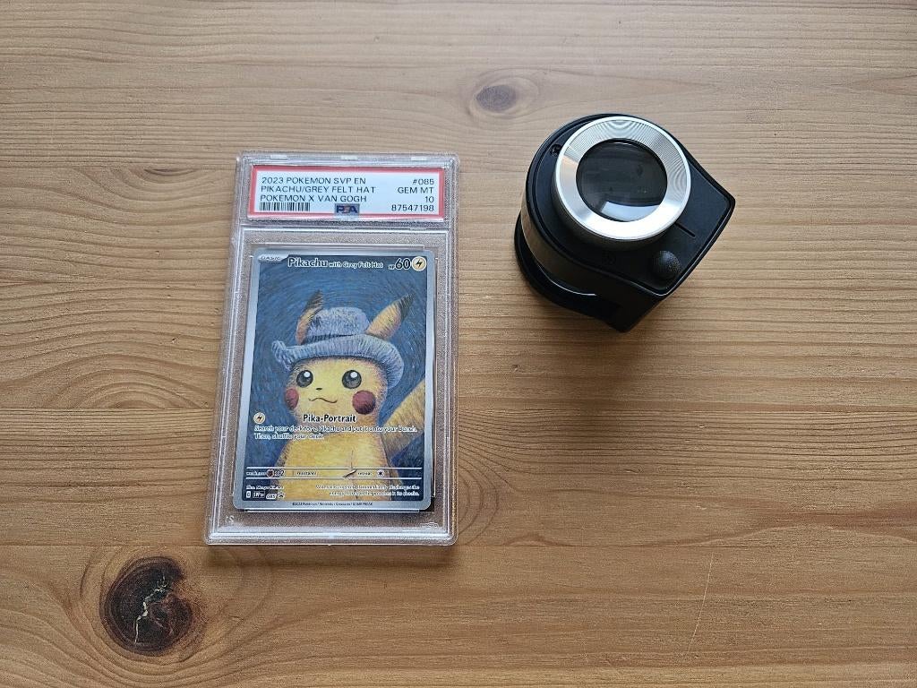 Vergrootglas met verlichting om pokemon kaarten te bekijken, Ophalen of Verzenden, Nieuw, Meerdere kaarten