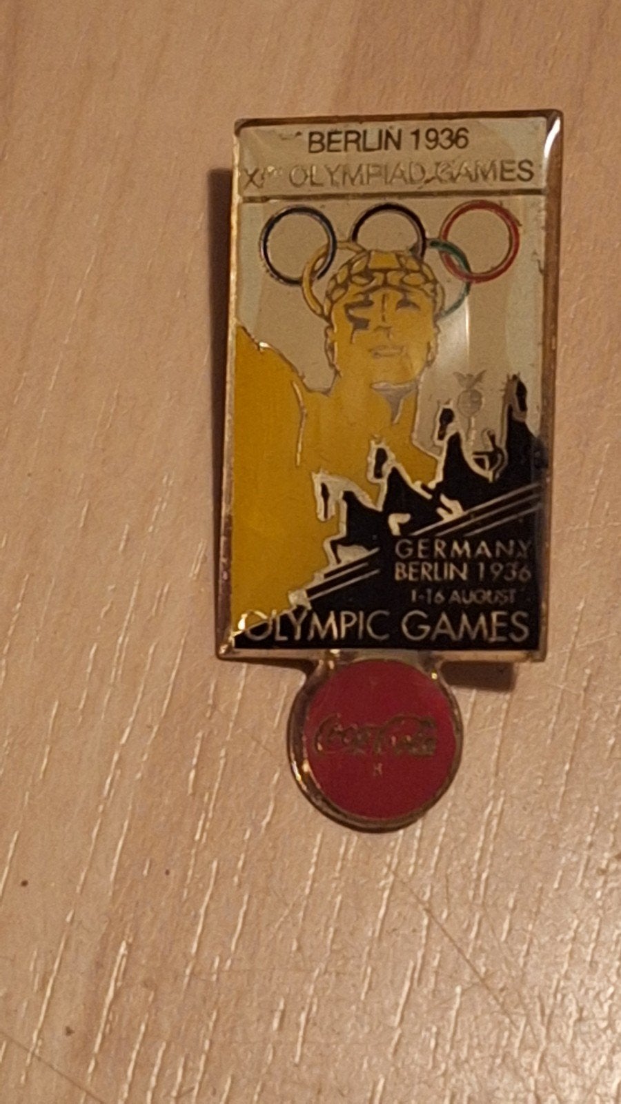 Coca-Cola Olympische Spelen 1936 pin (uit 1990), Ophalen, Gebruikt, Overige typen